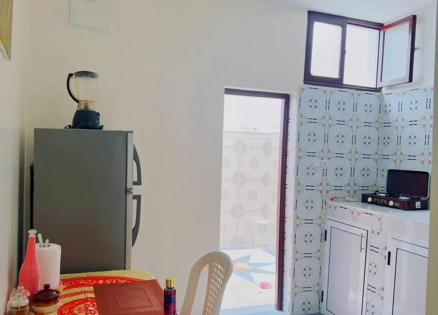 Apartment Quiet Central Home Near Beach - High Speed Wifi, Free Parking & Private Entry Agadir